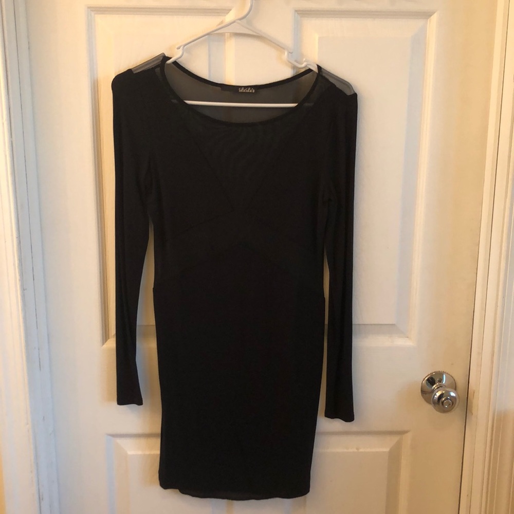 Long sleeve tight black dress